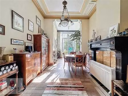 place des chasseurs ardennais - maison avec beau jardin