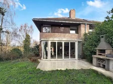 uccle - maison 4 ch. + espace prof libéral avec jardin