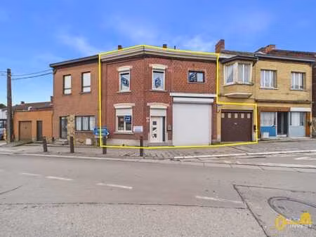 maison avec jardin + duplex + hangar + 2 garages