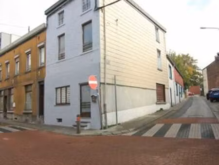 pour visites et renseignements 0474204204