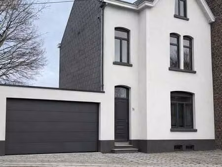 superbe maison bourgeoise avec permis a vendre a auvelais