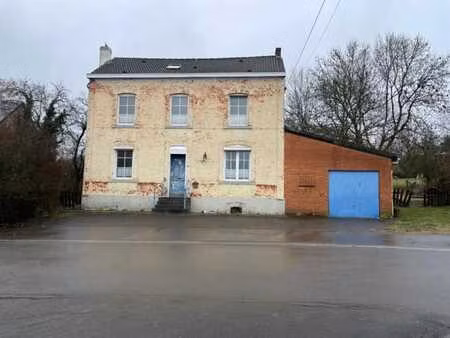 maison à rénover dans un agréable village