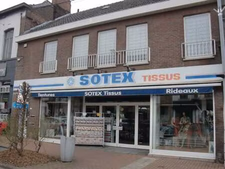 bel appartement lumineux avec 2 chambres dans centre ville