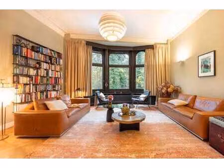 maison de maître luxueuse près du hertoghepark!