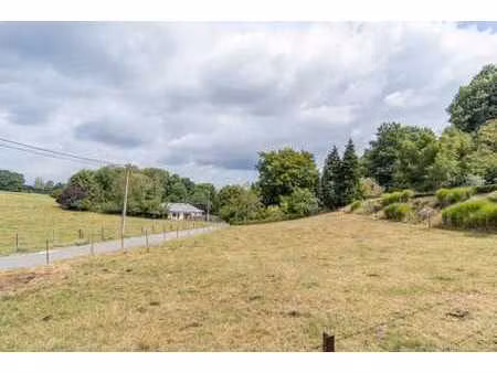 superbe terrain - a 5' du centre de chaumont gistoux !