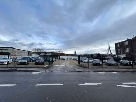 site commercial idéal - ancien garage - 2625m2