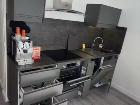 appartement t2 refait à neuf 35m2