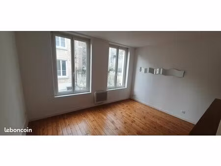 t2 43m2 hyper centre soissons