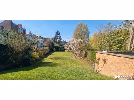 maison à louer croisé laroche