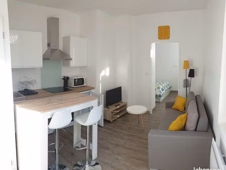 appartement 30m2 t2 centre ville totalement meublé