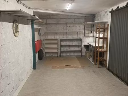garage minimes 17m2 sécurisé et électrifié
