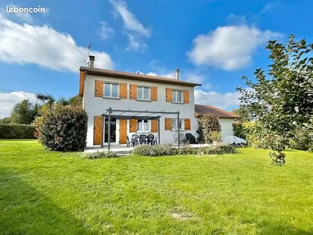 maison 6 pièces 133 m²