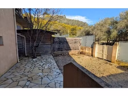 location maison  39.95 m² t-2 à pégomas  950 €