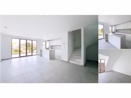 duplex à louer à mechelsesteenweg 189 wezembeek-oppem (rbv25179)