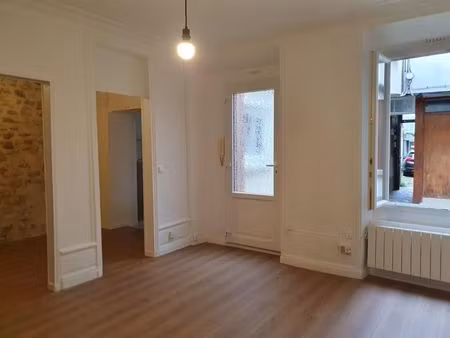 location appartement 1 pièce 30 m² à fontainebleau (77300)