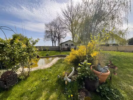 vente maison 8 pièces 232 m² cerisy-buleux (80140)