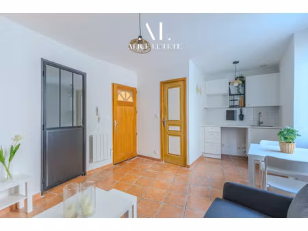 nyle - t1 de 22 7 m²