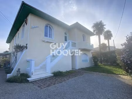 maison à vendre de 11 pièces de 248 80 m²