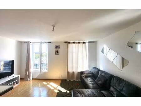 location appartement  m² t-2 à meaux  774 €