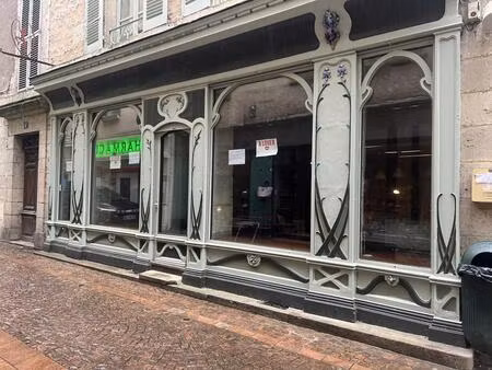 a louer local commercial dans centre ville