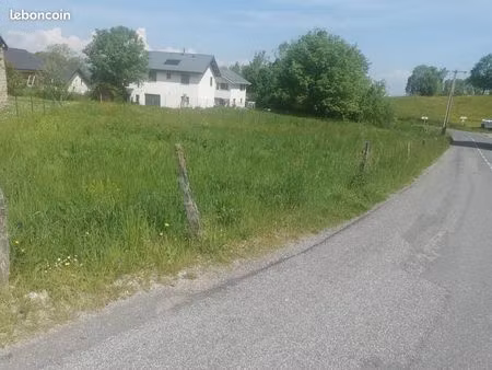 terrain la roche sur foron