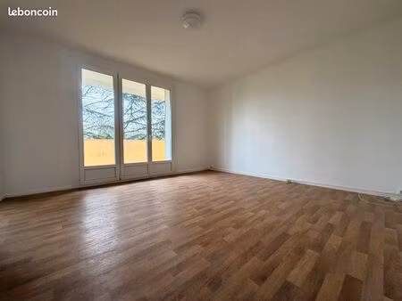 appartement 3 pièces 65 m²