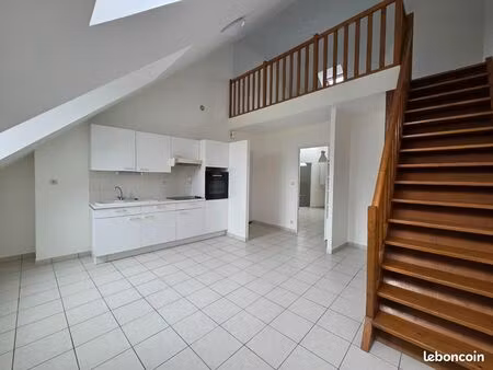 appartement 4 pièces 50 m²