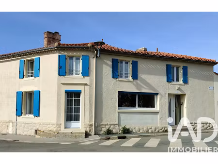 vente maison 5 pièces 135 m² saint-germain-de-prinçay (85110)