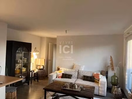 location appartement 3 pièces à sautron (44880) : à louer 3 pièces / 66m² sautron