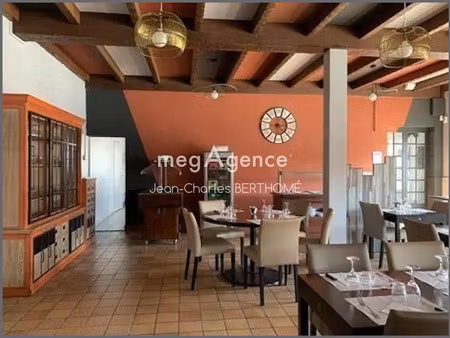 vente locaux professionnels 4 pièces 200 m² à saint-jean-de-beugné (85210)  320 000 €