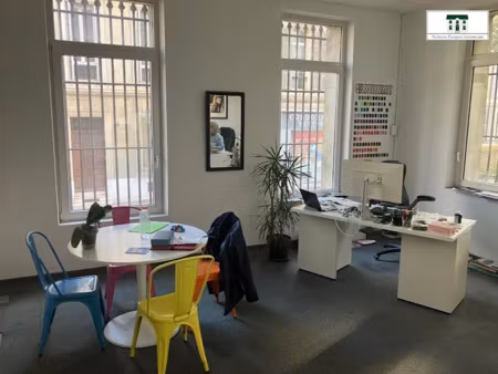 location locaux professionnels 68.68 m² à marseille 6ème (13006)  1 340 €