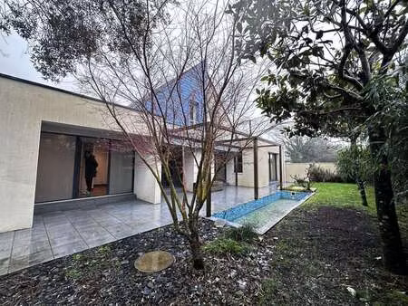 vente maison à vannes (56000) : à vendre / 197m² vannes