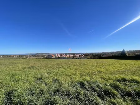 vente terrain 747 m² à montbrison (42600)  78 000 €