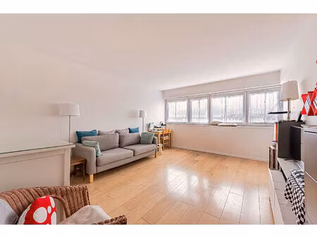 94550 - chevilly larue - appartement 3 pièces - balcon - cellier - metro ligne 14