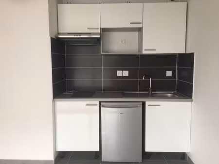 location appartement 2 pièces 45 m² à launaguet (31140)