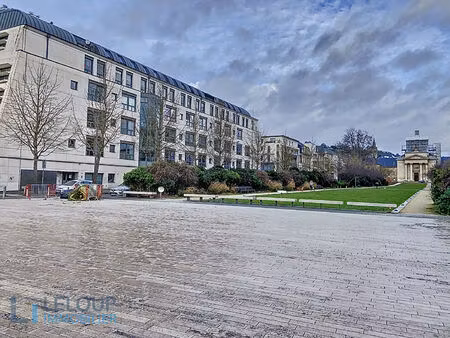 location garage à rouen (76000)