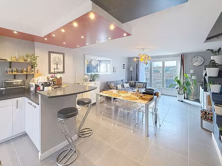 maison de ville - 4 chambres - secteur les banchais - aucun travaux