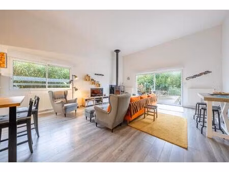 maison de 6 pièces de 162 m² située à cambes