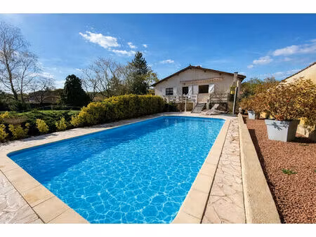 vente maison 6 pièces 235 m² commelle-vernay (42120)