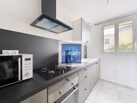 maison de ville meublée