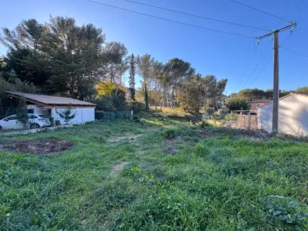 vente terrain 741 m² à martigues (13500)  352 000 €