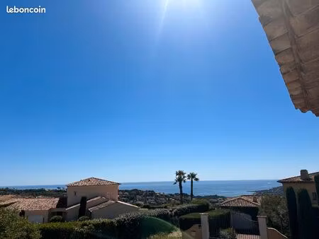 villa d’architecte vue mer à rénover