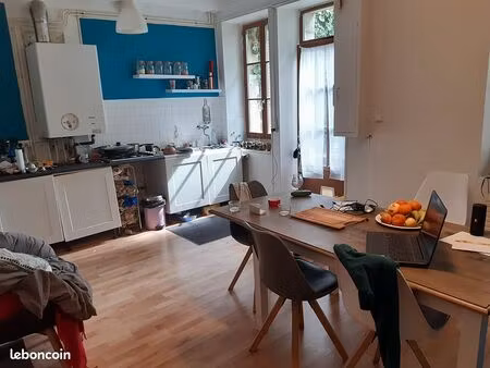 appartement duplex 2 pièces 44m2 sur cour