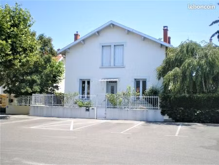 villa 4 pièces 106 m²