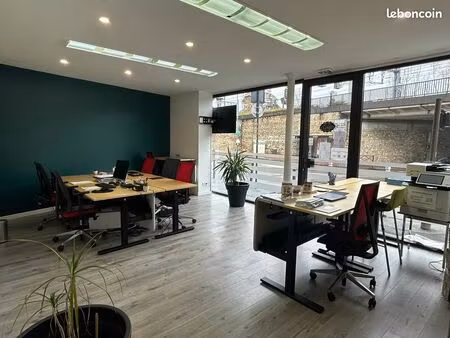 local lumineux – idéal profession libérale / atelier / showroom