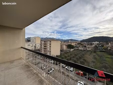 appartement 3 pièces 69 m²