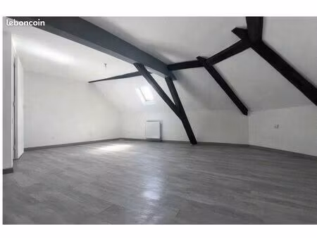 grand t4 duplex 102 m² rénové – 3 chambres – parking – proche douai