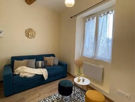 beau studio meublé rénové - meublé et fibre internet