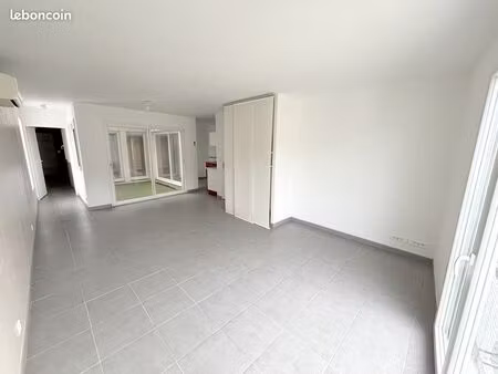 appartement 3 pièces 65 m²