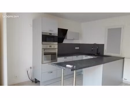 t4 beausoleil balcon cave et garage